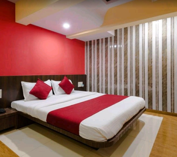 Hotel Arma Court  D Block BKC, Bairam Naupada, Bandra East | Deluxe Room